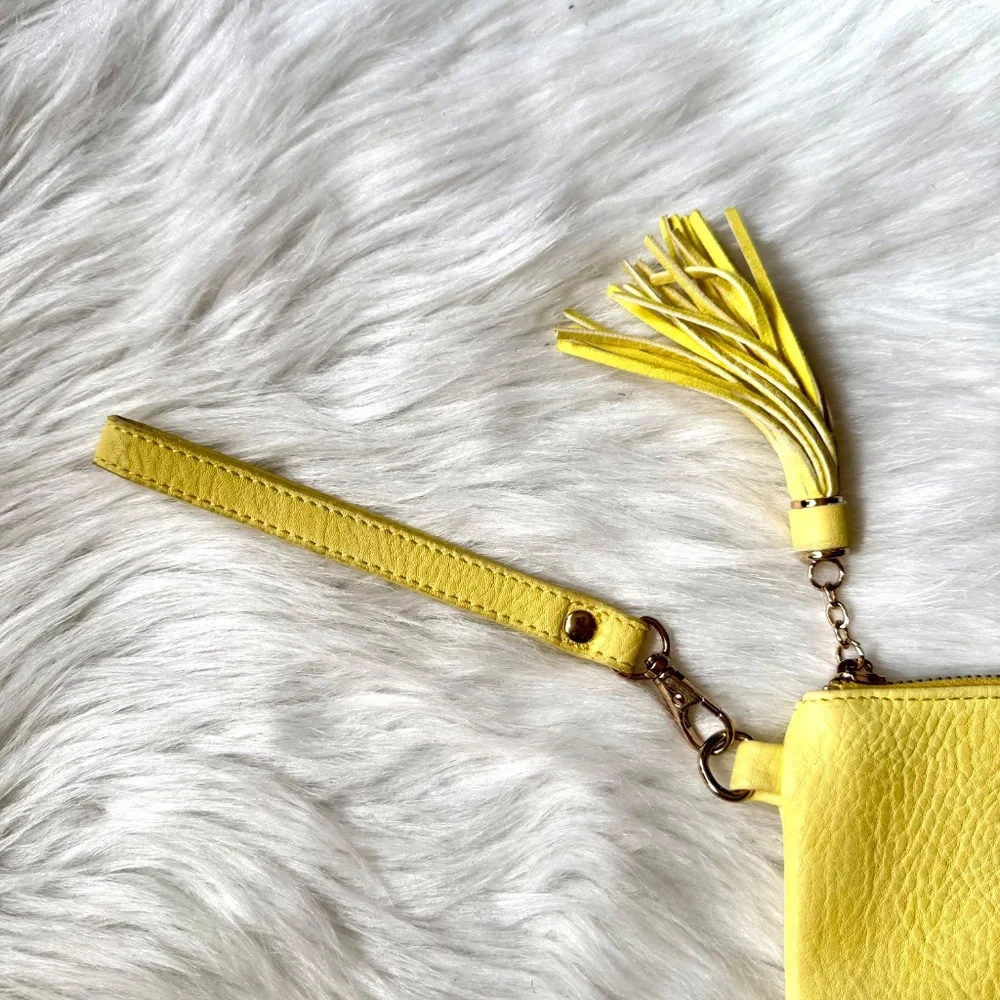 Novelty Wristlet Tropical Treats Pineapple Wristlet Pouch Yellow‎